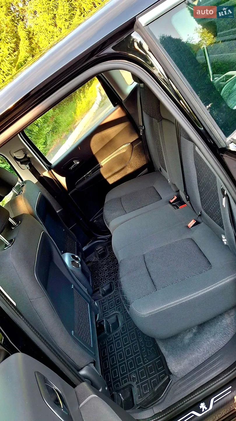 2015 Peugeot 3008 - мініатюра 28