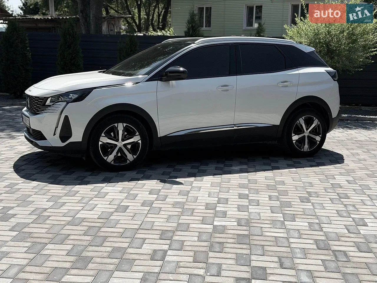 2021 Peugeot 3008 - фото 1