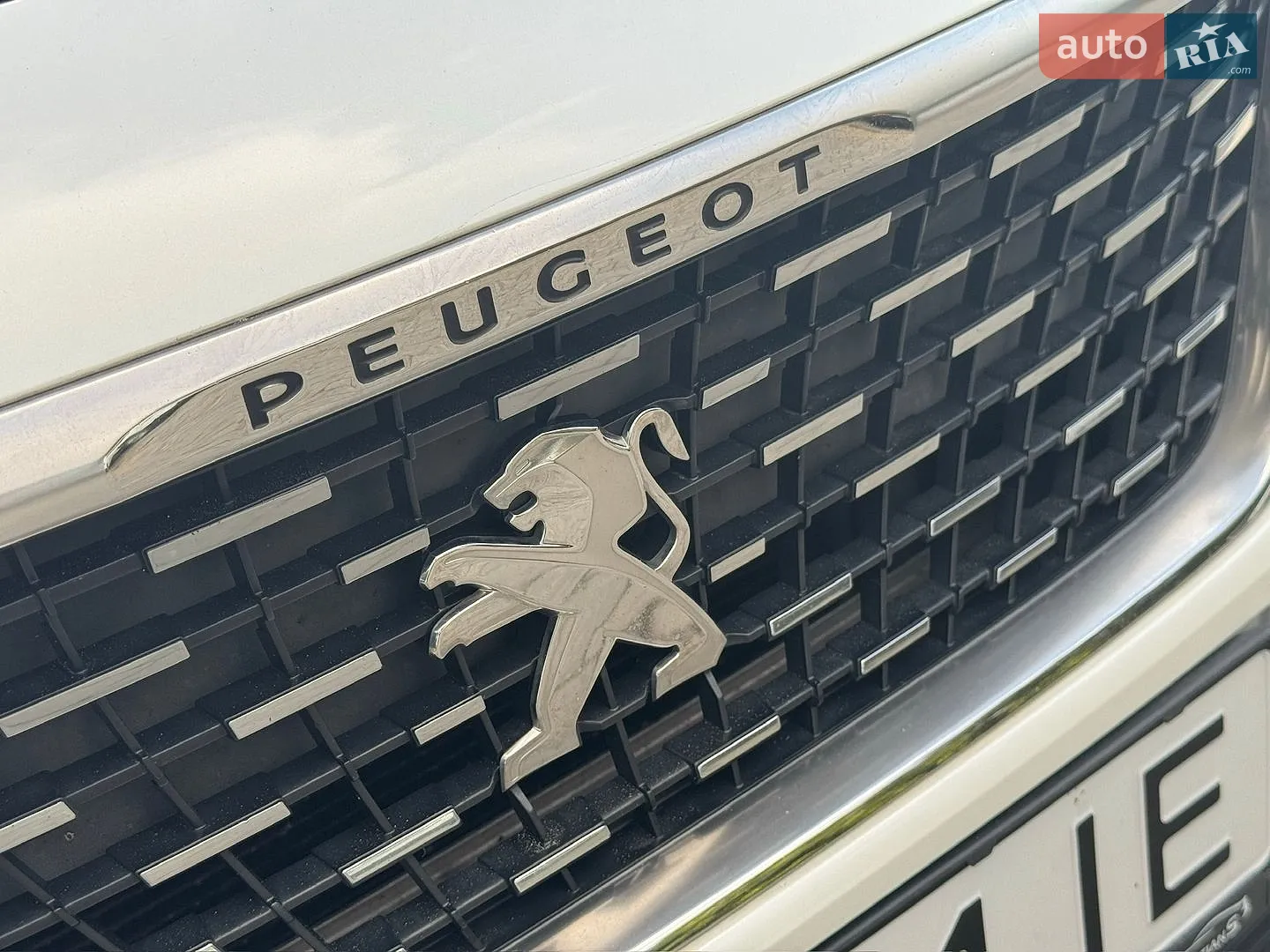 2017 Peugeot 3008 - мініатюра 16