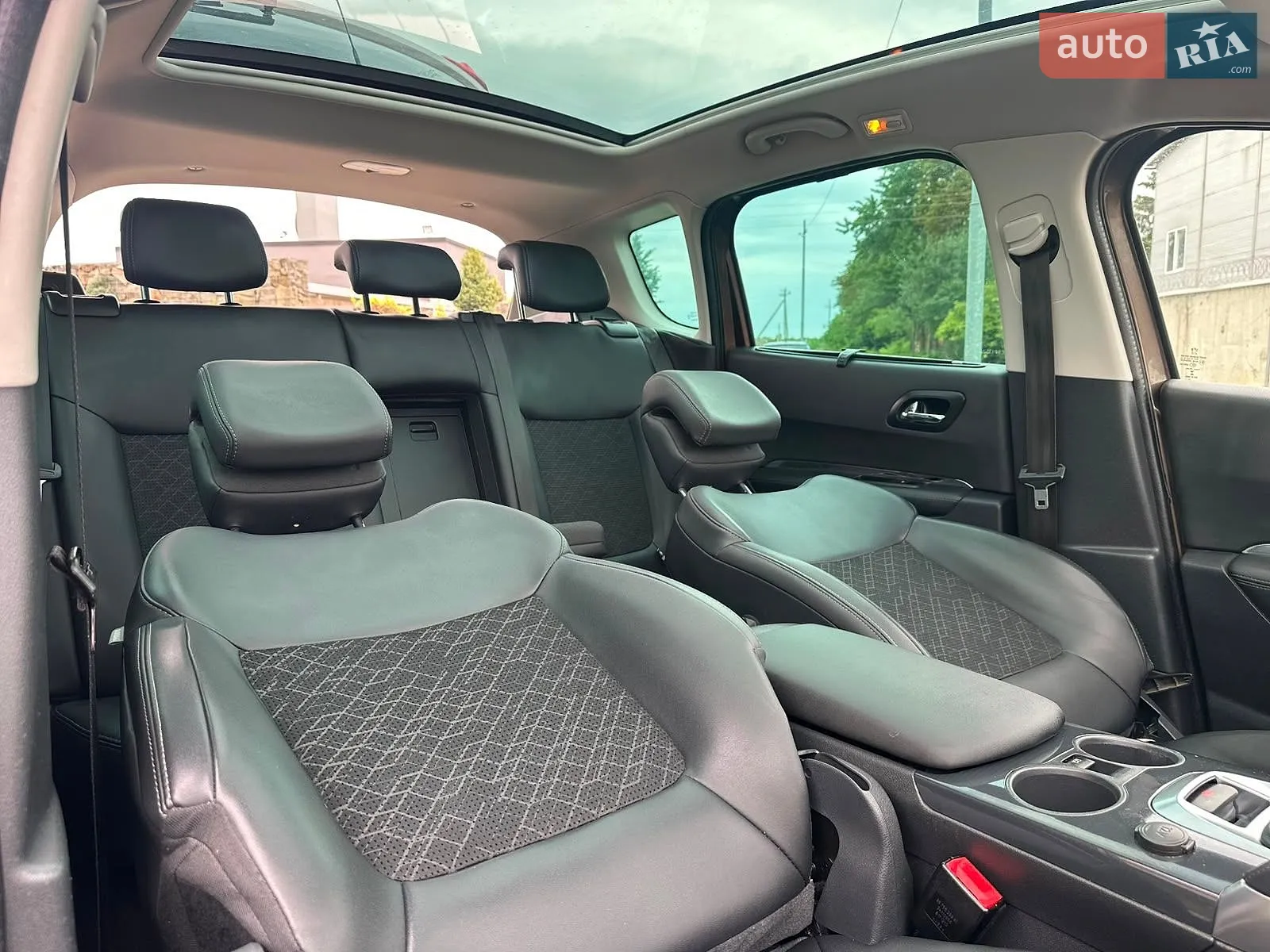 2015 Peugeot 3008 - мініатюра 61