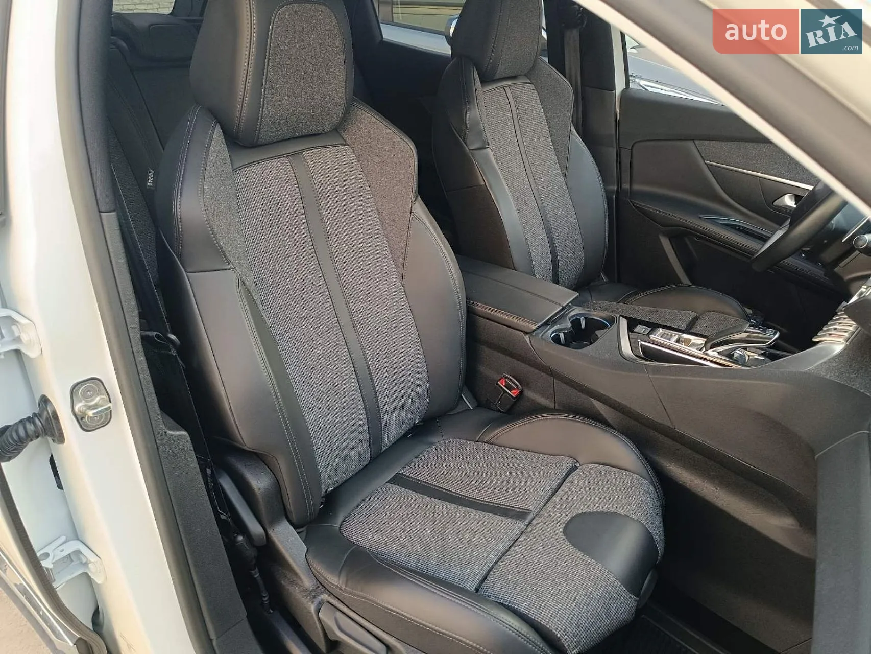 2017 Peugeot 3008 - мініатюра 7