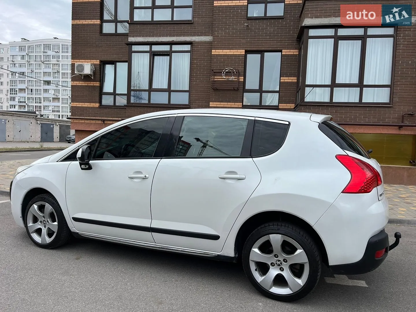 2011 Peugeot 3008 - мініатюра 16