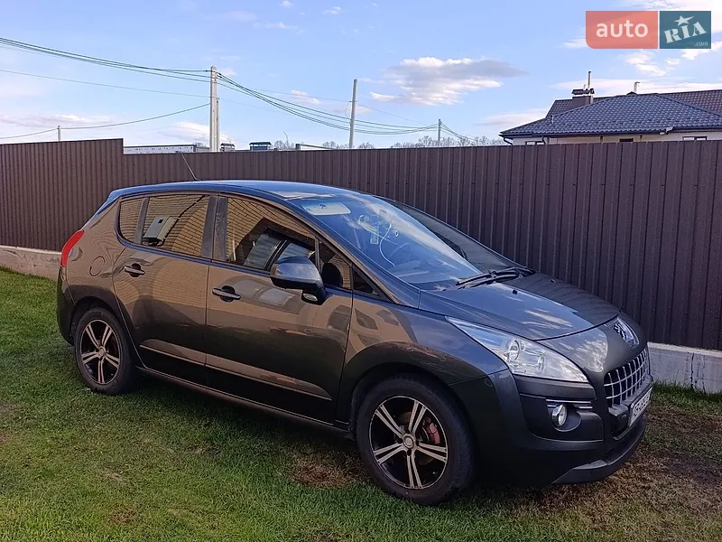 Peugeot 3008 2012