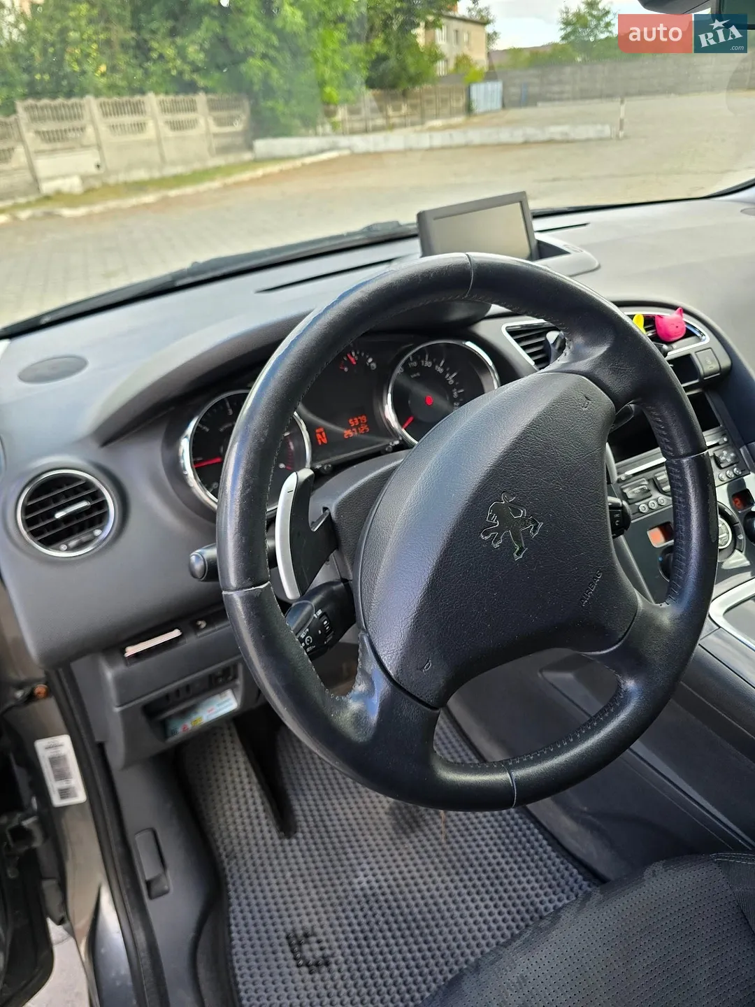 2011 Peugeot 3008 - мініатюра 11