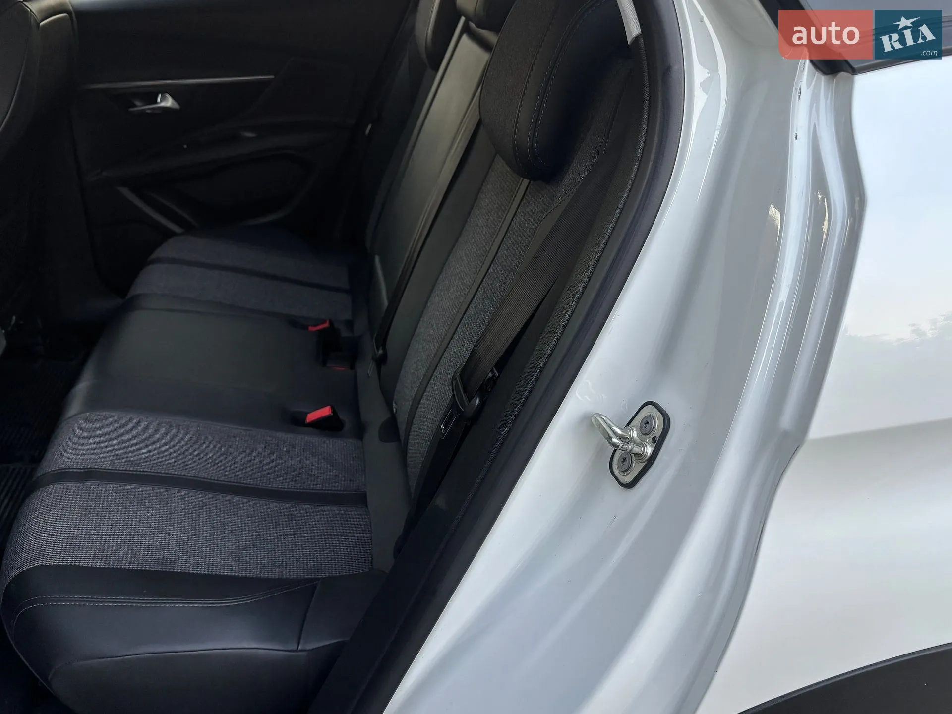 2020 Peugeot 3008 - мініатюра 11