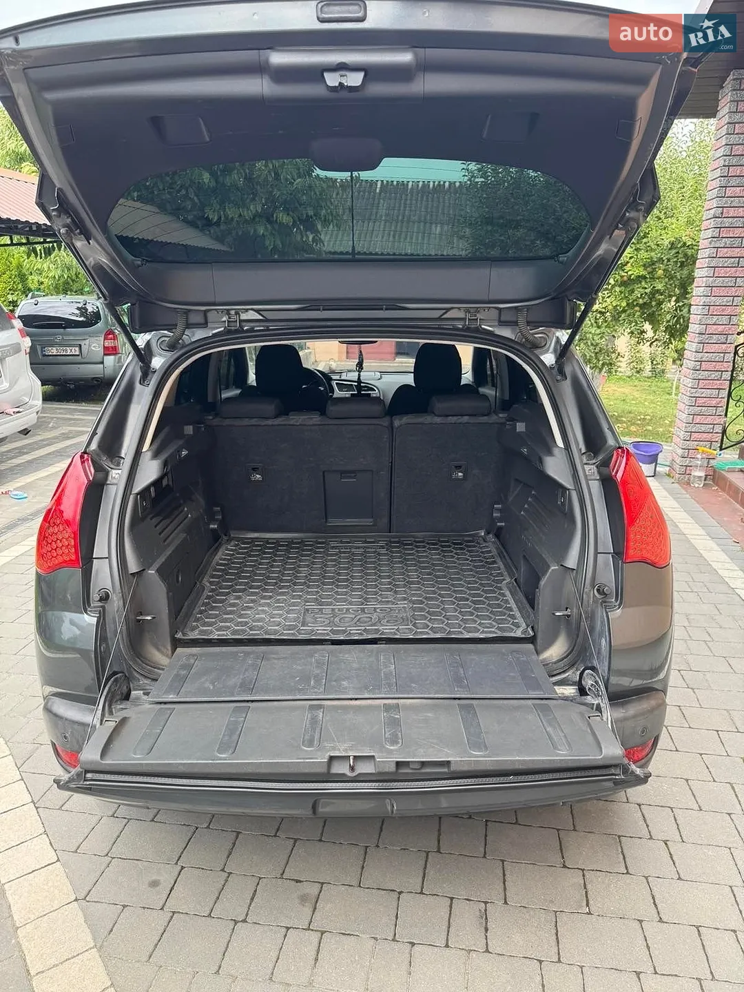 2010 Peugeot 3008 - мініатюра 9