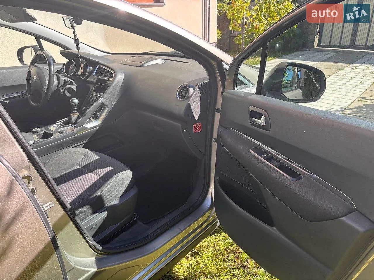 2010 Peugeot 3008 - мініатюра 15