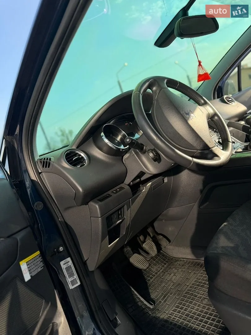 2010 Peugeot 3008 - мініатюра 24