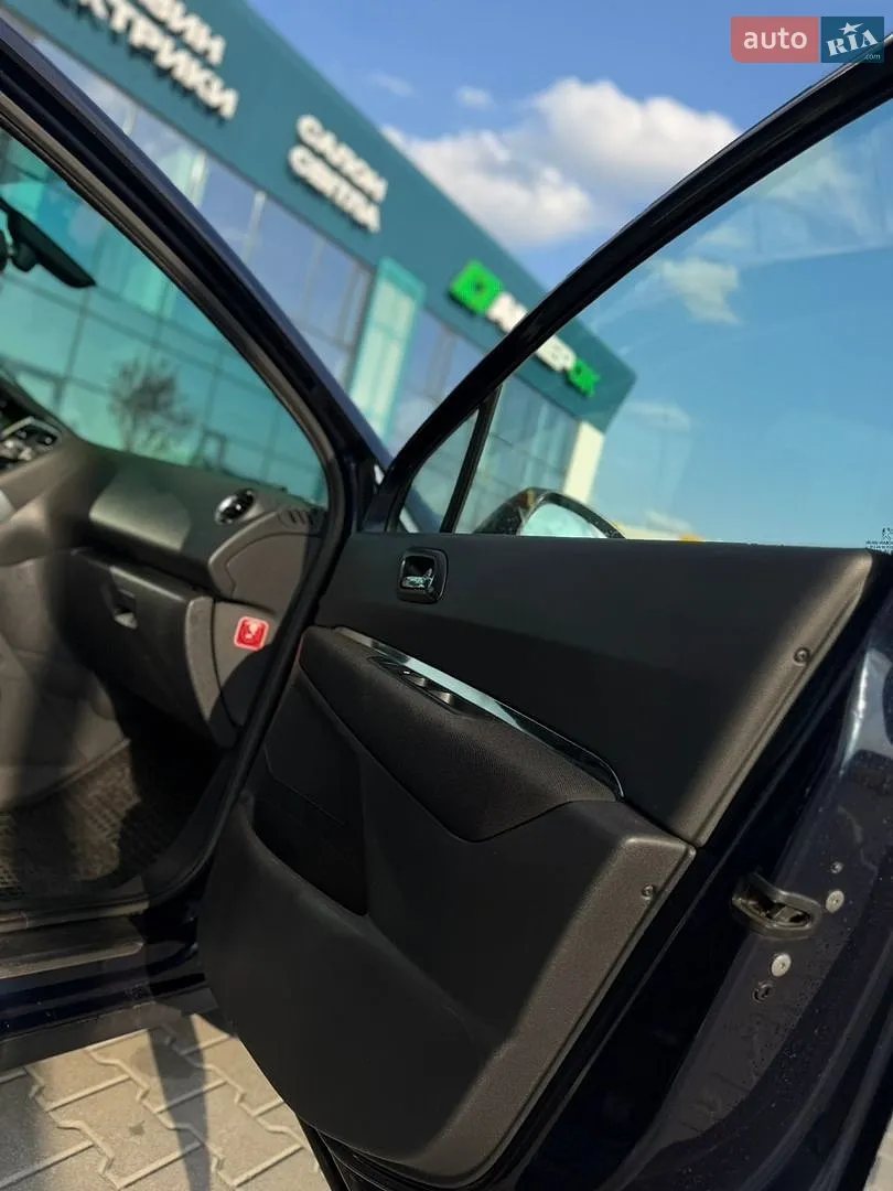 2010 Peugeot 3008 - мініатюра 27