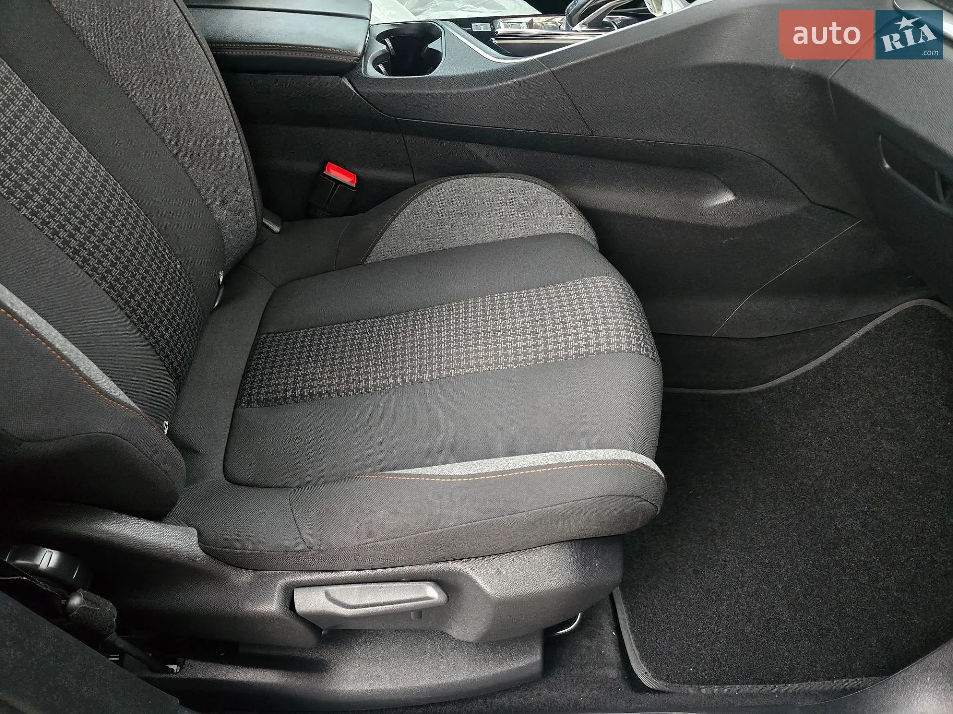 2021 Peugeot 3008 - мініатюра 21