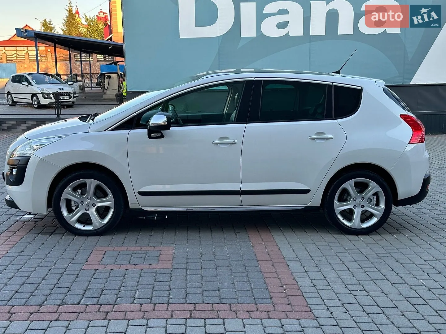 2012 Peugeot 3008 - мініатюра 11