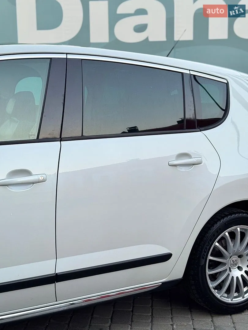 2011 Peugeot 3008 - мініатюра 13