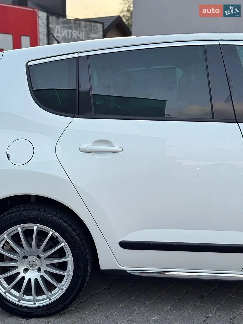 2011 Peugeot 3008 - мініатюра 23