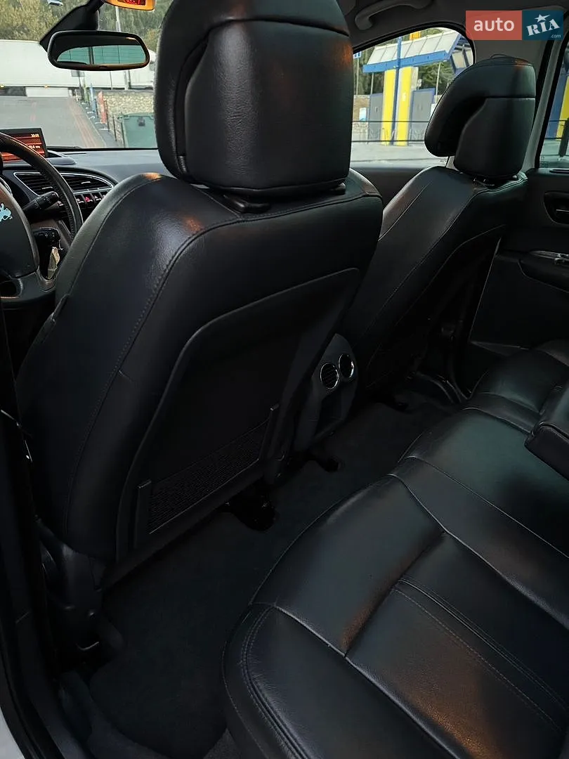 2011 Peugeot 3008 - мініатюра 70