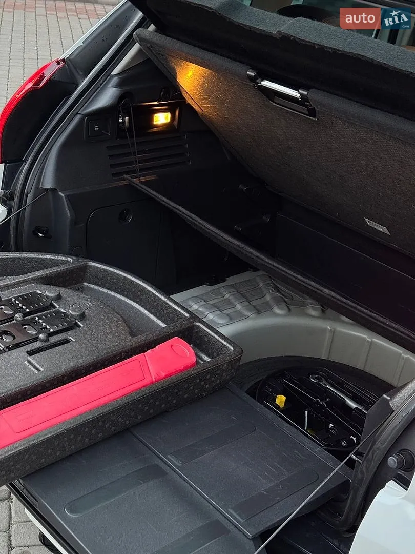 2011 Peugeot 3008 - мініатюра 87