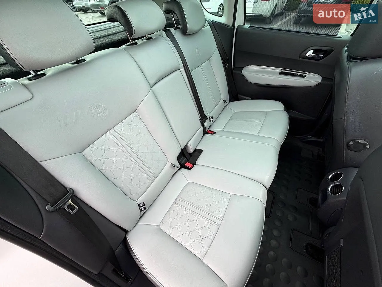 2013 Peugeot 3008 - мініатюра 45