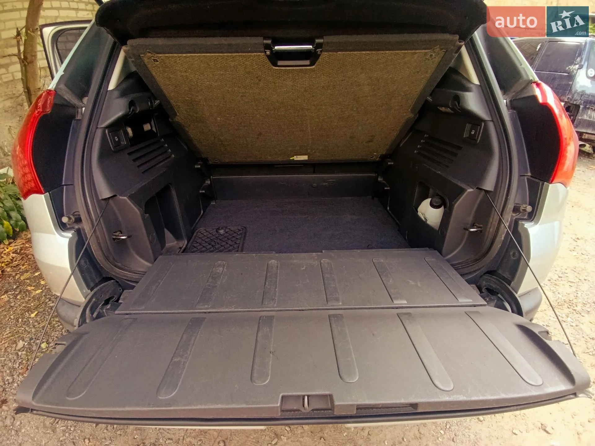 2011 Peugeot 3008 - мініатюра 12
