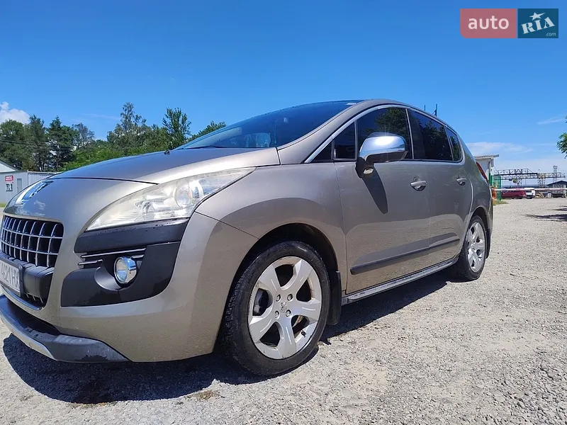 Peugeot 3008 2011