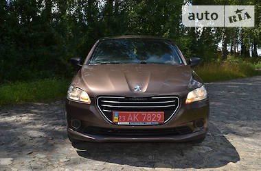 Седан Peugeot 301 2013 в Хмельницком