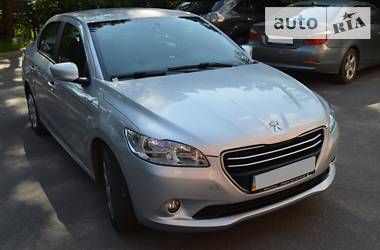 Седан Peugeot 301 2014 в Тернополе