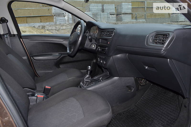 Седан Peugeot 301 2013 в Києві