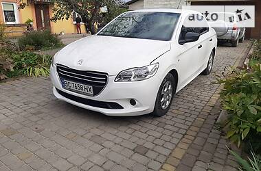 Седан Peugeot 301 2013 в Львові