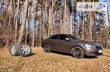 Седан Peugeot 301 2018 в Києві