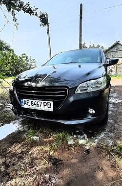 Седан Peugeot 301 2015 в Кривом Роге