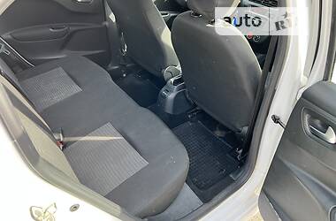 Седан Peugeot 301 2017 в 