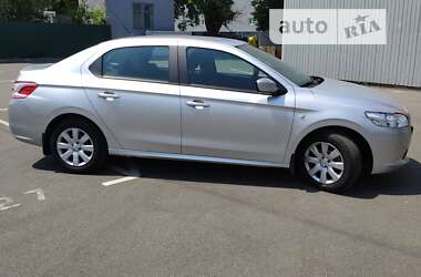 Седан Peugeot 301 2016 в 