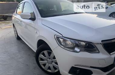 Седан Peugeot 301 2021 в 