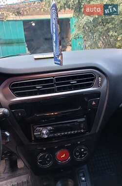 Седан Peugeot 301 2013 в Харкові
