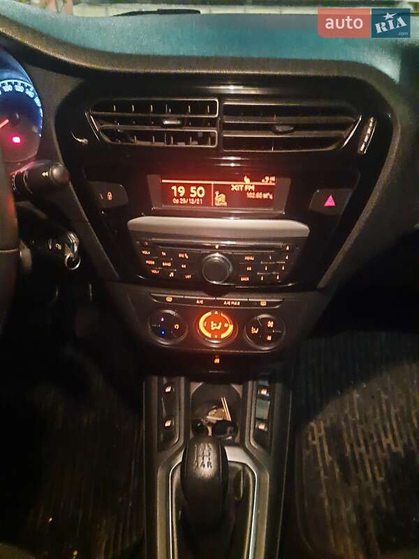 Седан Peugeot 301 2014 в Жмеринці