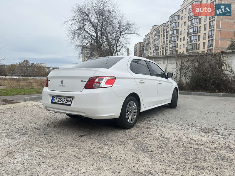 Седан Peugeot 301 2016 в Чорноморську