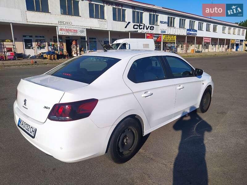 Седан Peugeot 301 2020 в Києві