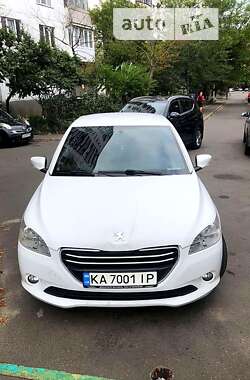 Седан Peugeot 301 2013 в Києві