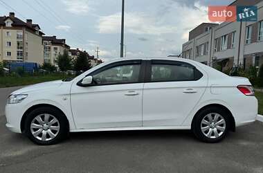 Седан Peugeot 301 2013 в Києві