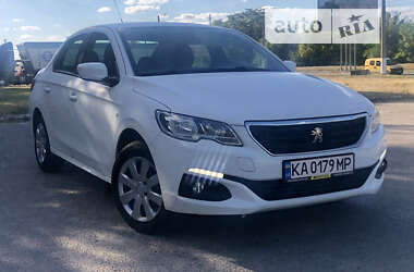 Седан Peugeot 301 2017 в Кропивницькому