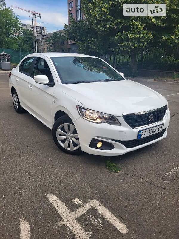 Peugeot 301 2019