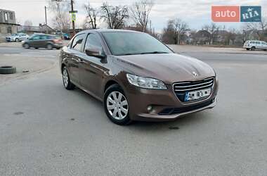 Седан Peugeot 301 2013 в Днепре