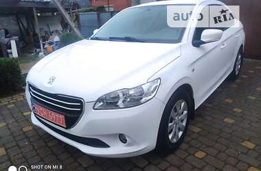 Седан Peugeot 301 2013 в Львові