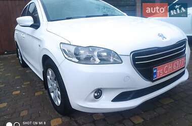 Седан Peugeot 301 2013 в Львові