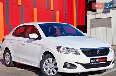 Седан Peugeot 301 2019 в Киеве