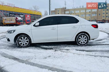 Седан Peugeot 301 2017 в Житомирі