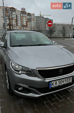 Седан Peugeot 301 2019 в Киеве