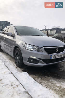 Седан Peugeot 301 2021 в Киеве