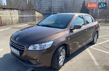 Седан Peugeot 301 2016 в 