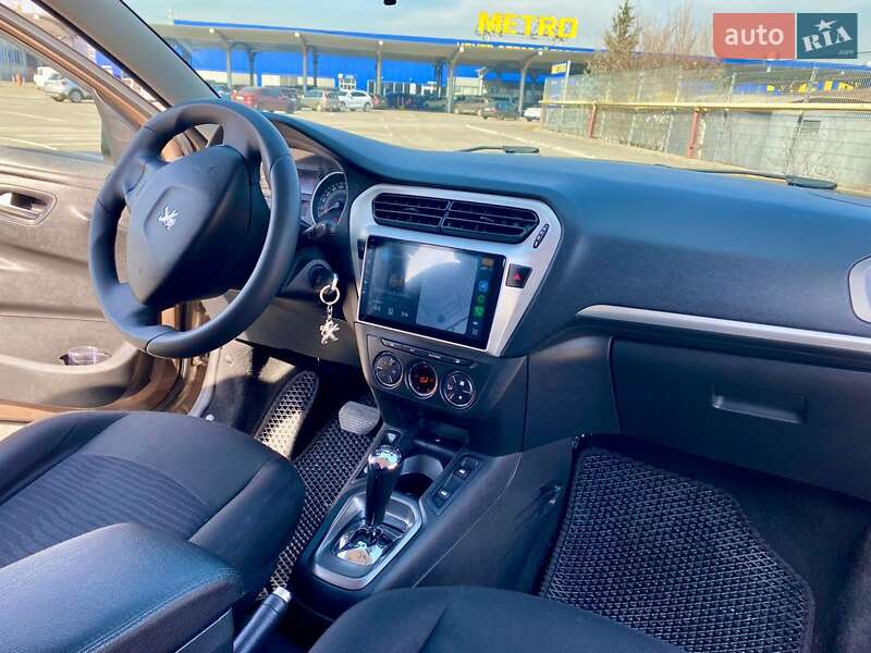 Седан Peugeot 301 2016 в Івано-Франківську