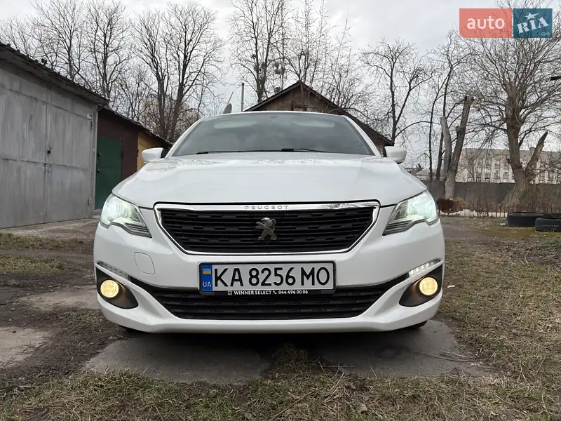 Peugeot 301 2017