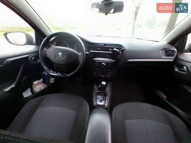 Седан Peugeot 301 2013 в Києві